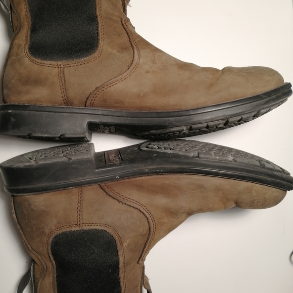 Timberland Boots - Picture 3 of 6